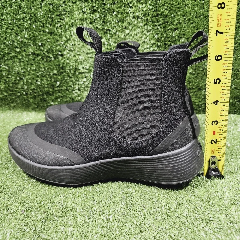 Allbirds Runner‎ Chelsea Protect Athletic Triple Black Ankle Boots Womens Size 8